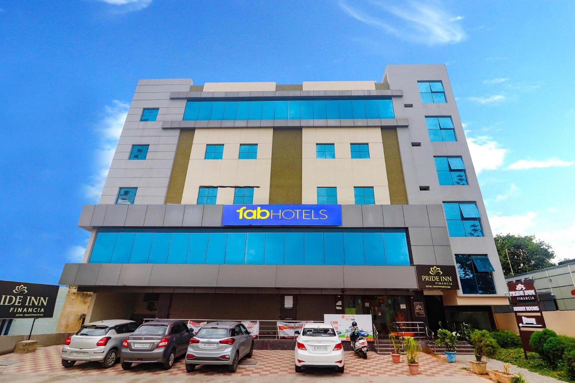 Fabhotel Pride Inn Financia - Nr Dlf Cyber City, Gachibowli Haidarábád Kültér fotó